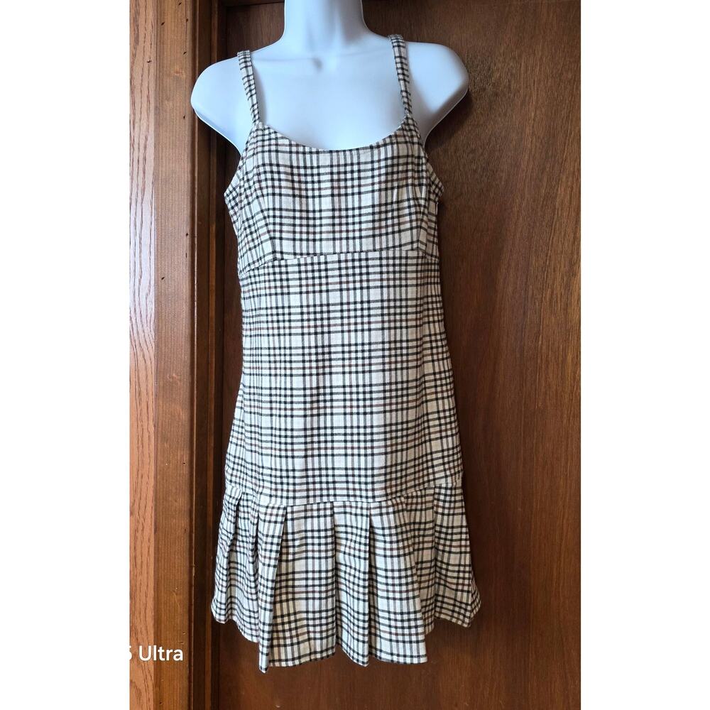 EUC Hollister,‎ y2k inspired plaid, pleated, mini dress sz M